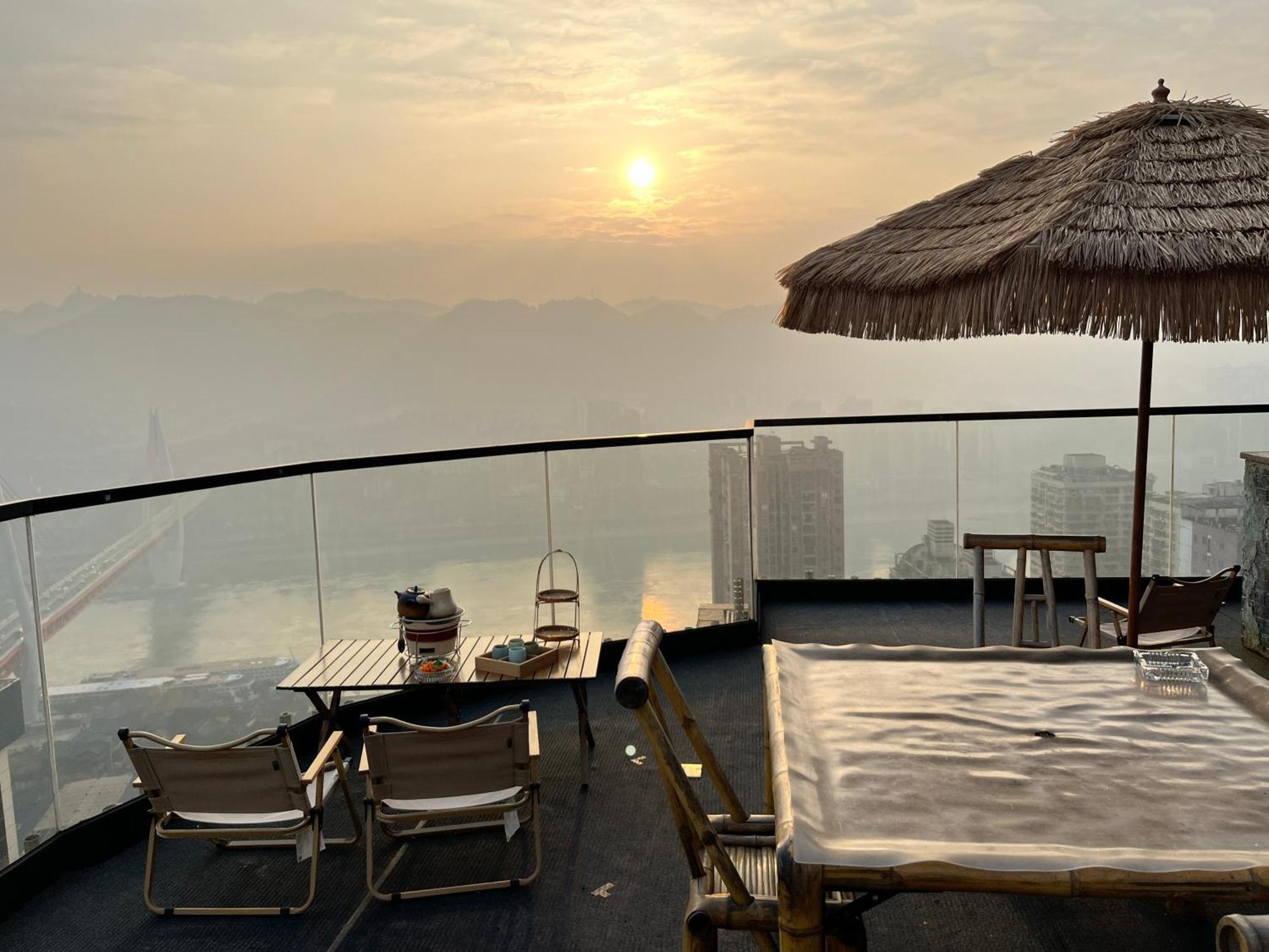 Yunqi River View Terrace Hotel 重慶 エクステリア 写真
