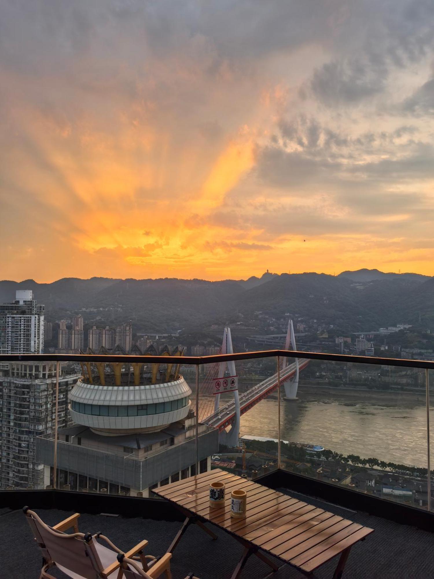 Yunqi River View Terrace Hotel 重慶 エクステリア 写真