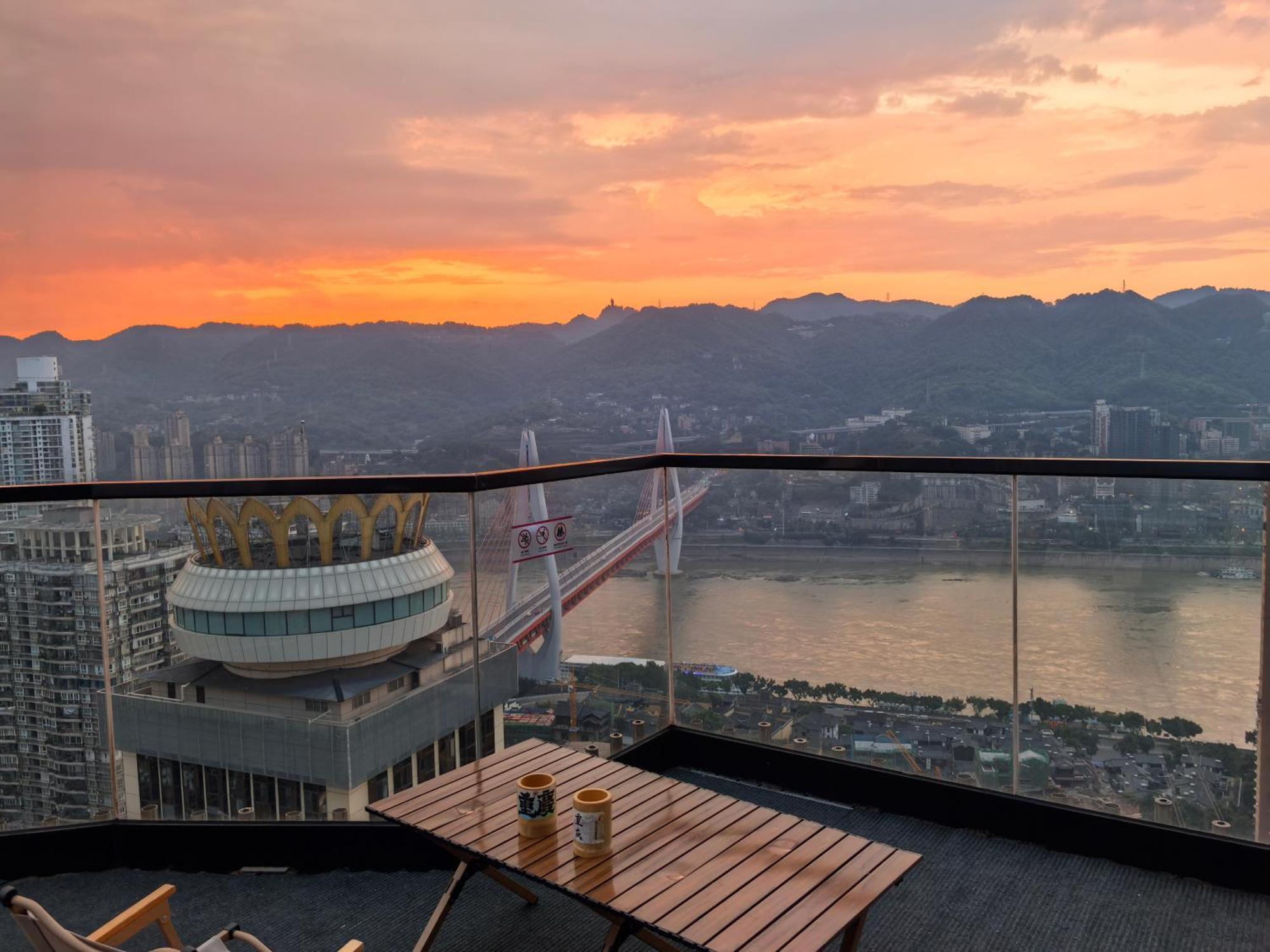 Yunqi River View Terrace Hotel 重慶 エクステリア 写真